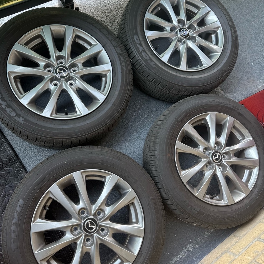 Mazda Alloy Wheels Set